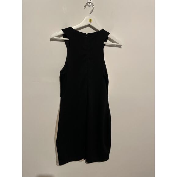 Black & Cream GREAT Detailed Color Blocked Sheath Dress With Stones - Picture 6 of 6